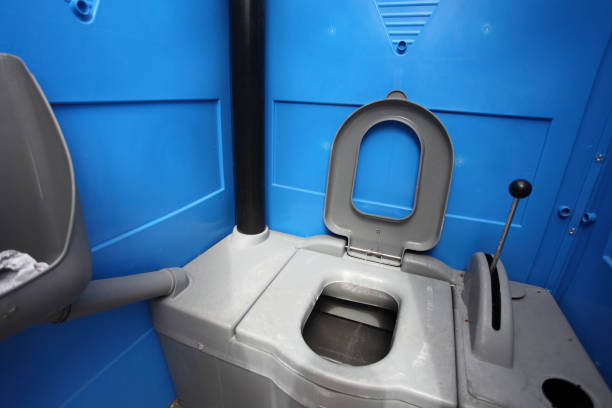 Best Portable toilet rental cost  in Mapleton, IA